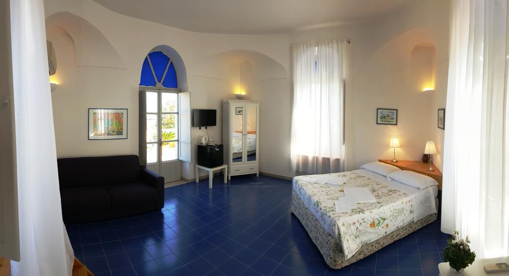 Farmstay La Morella Battipaglia Eksteriør bilde